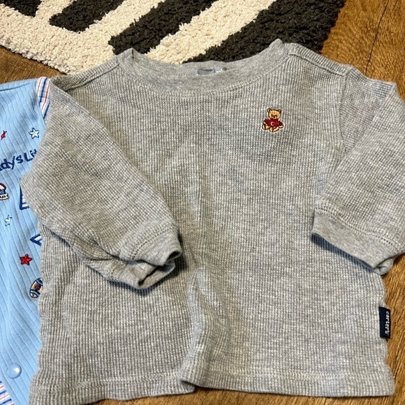 Carter’s thermal long sleeve tops - Picture 2 of 4
